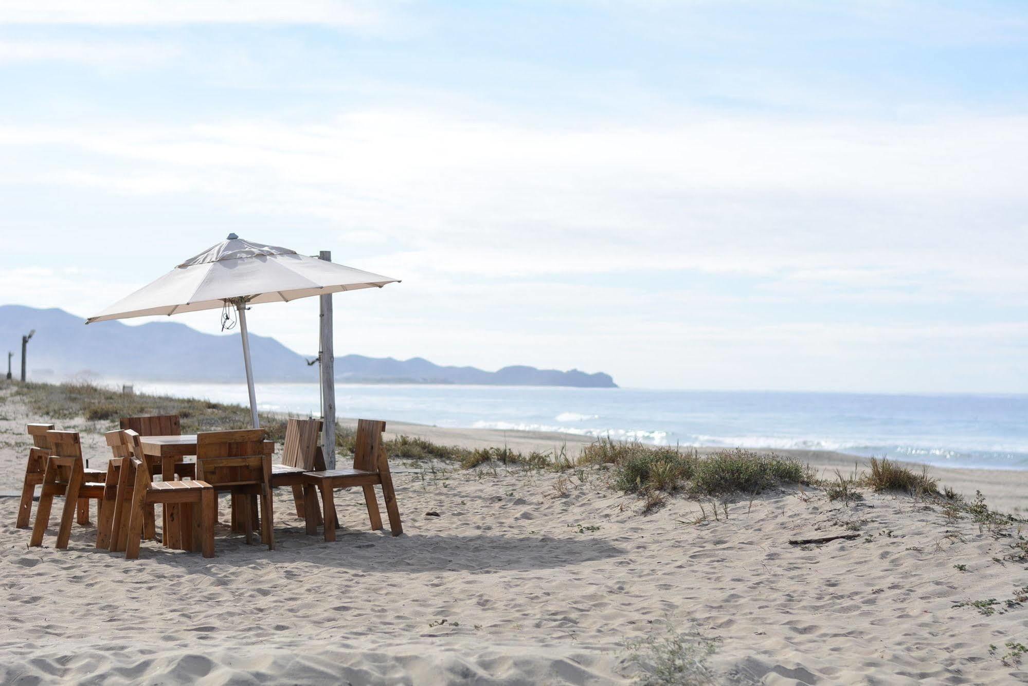 Tortugas Cerritos Beachfront Hotel El Pescadero  Exterior foto