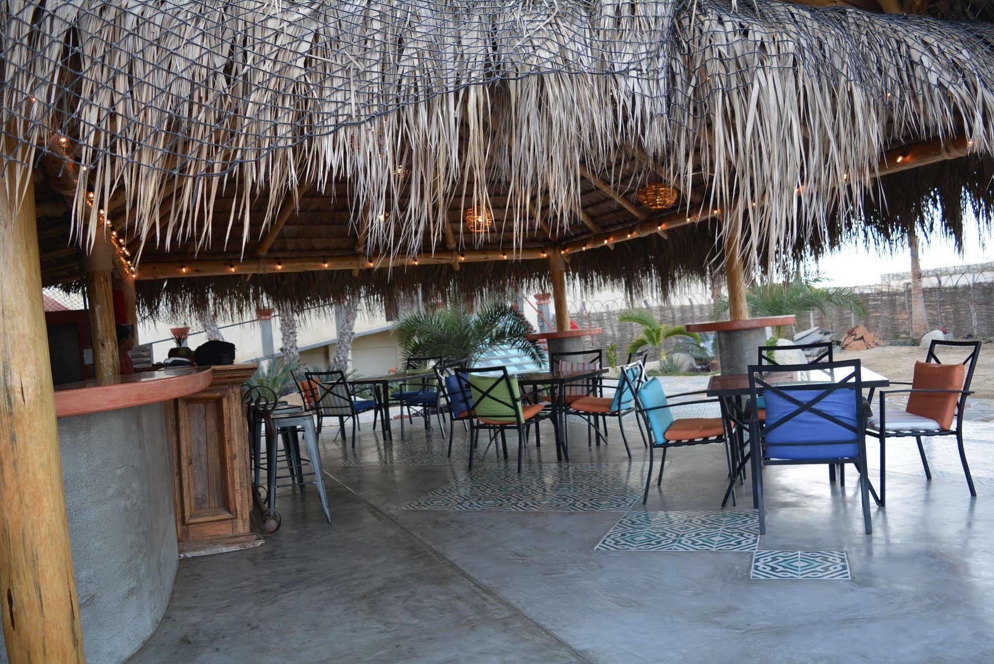 Tortugas Cerritos Beachfront Hotel El Pescadero  Exterior foto